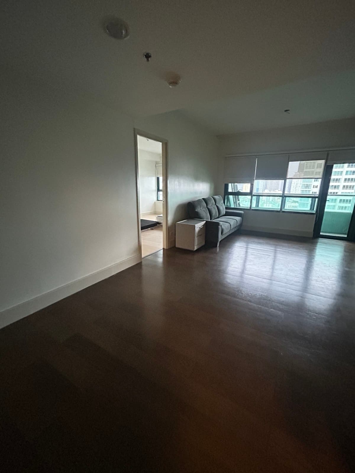 2BR Semi-furnished w/ 1 Parking Slot in Makati - Edades Tower