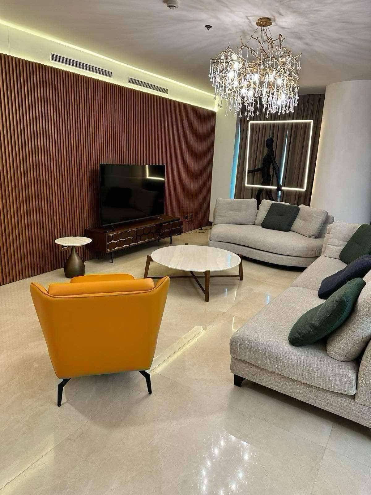 4BR Fully-furnished w/ 2 Car Garage in BGC - Pacific Plaza North Tower